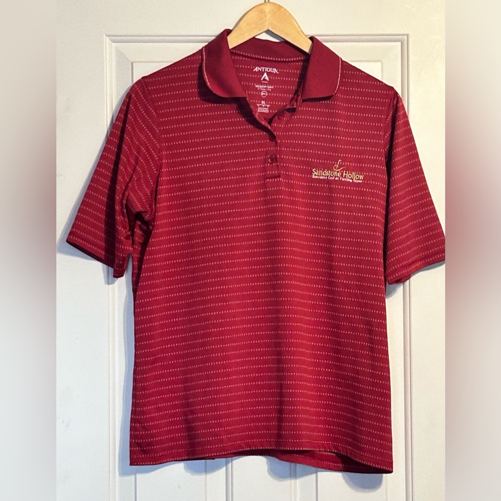 Antigua Red With White Stripes Size XL, Sandstone Hollow, NY